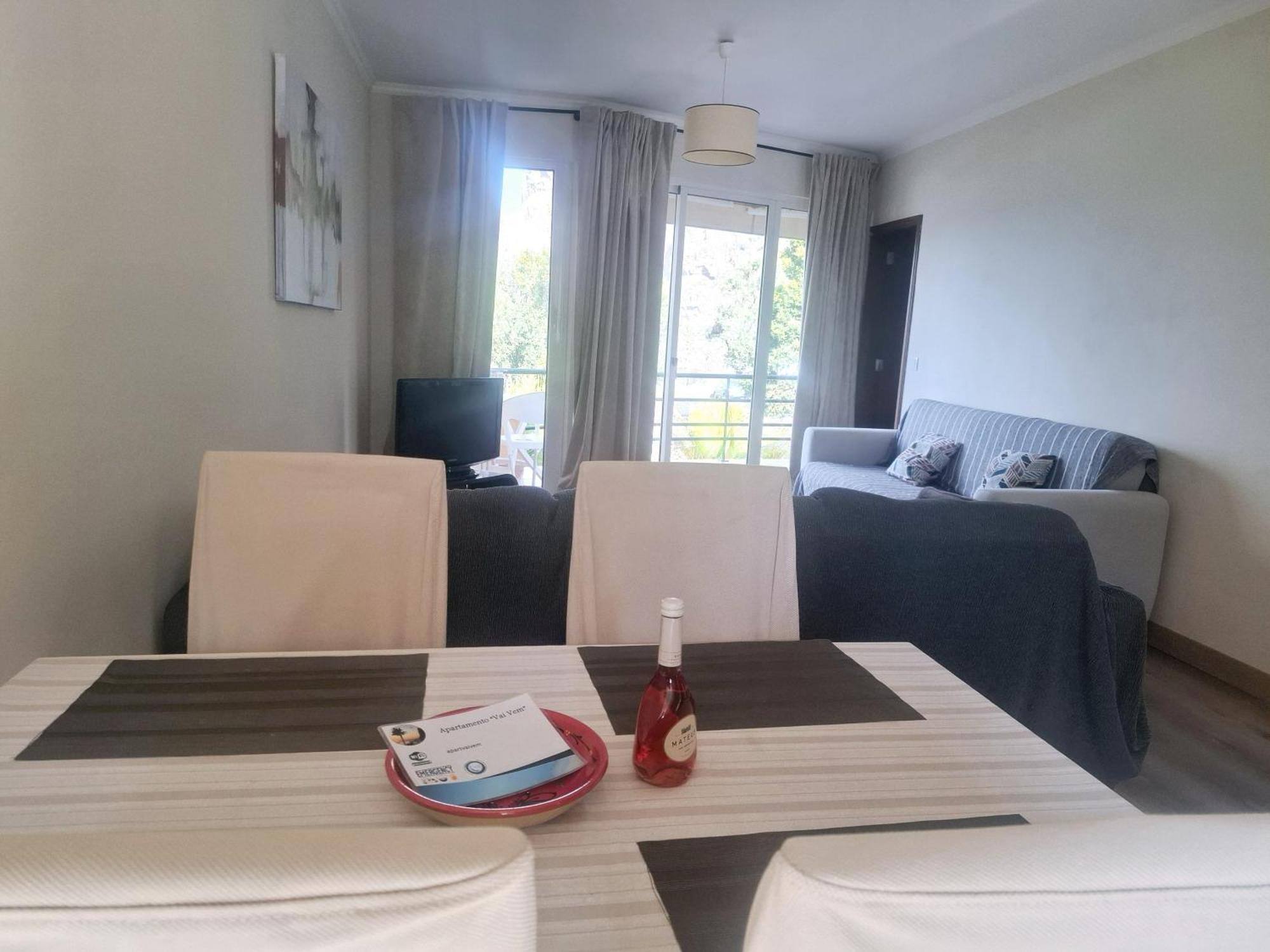 Apartamento Vai Vem Madalena do Mar Buitenkant foto
